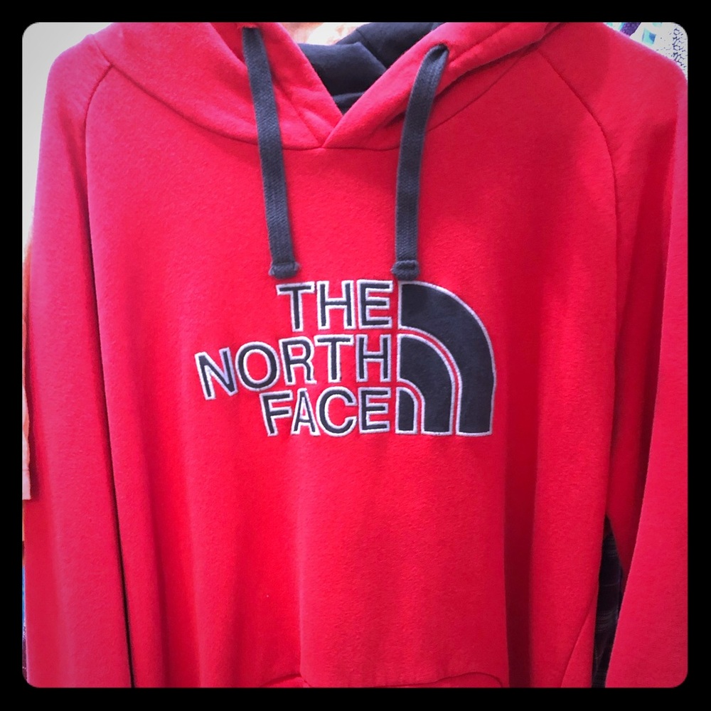 The North Face XXL Men’s Red Sweatshirt